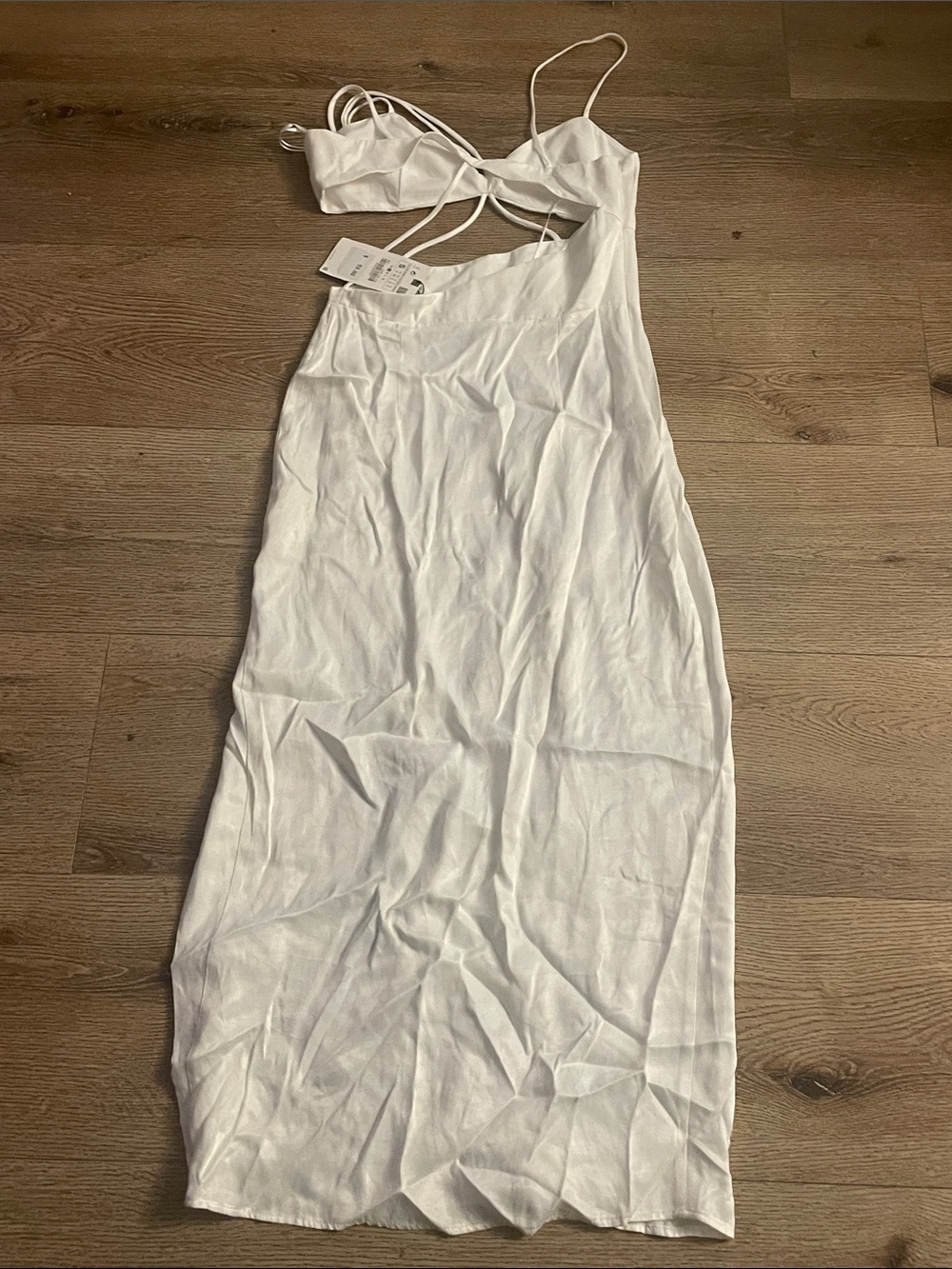 ZARA WOMAN WHITE SATIN EFFECT CUT OUT DRESS - Picture 5 of 9